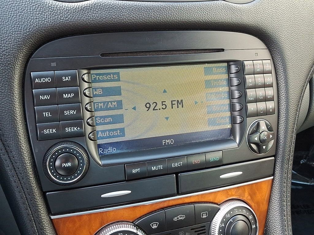 Used 2005 Mercedes-Benz SL 500 image 16