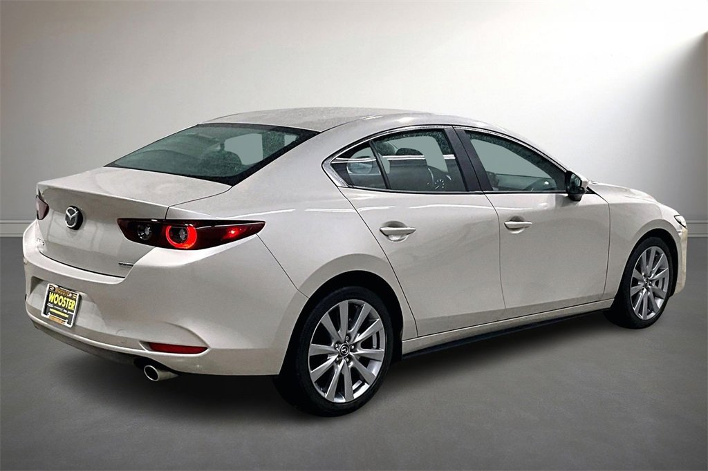 Used 2022 MAZDA MAZDA3 s image 5