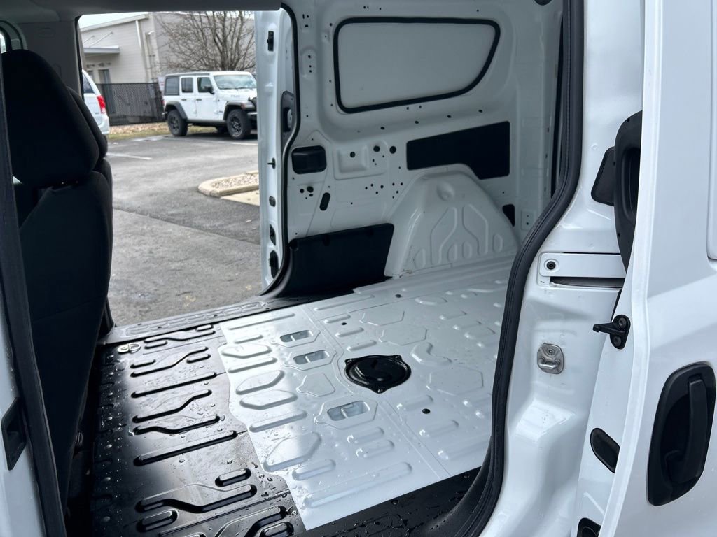 Used 2022 RAM ProMaster City Tradesman FWD image 27