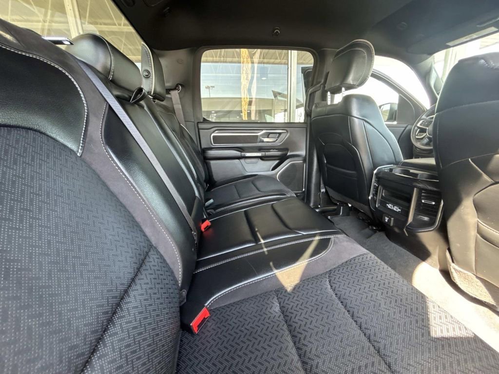 Used 2024 RAM 1500 Laramie image 15