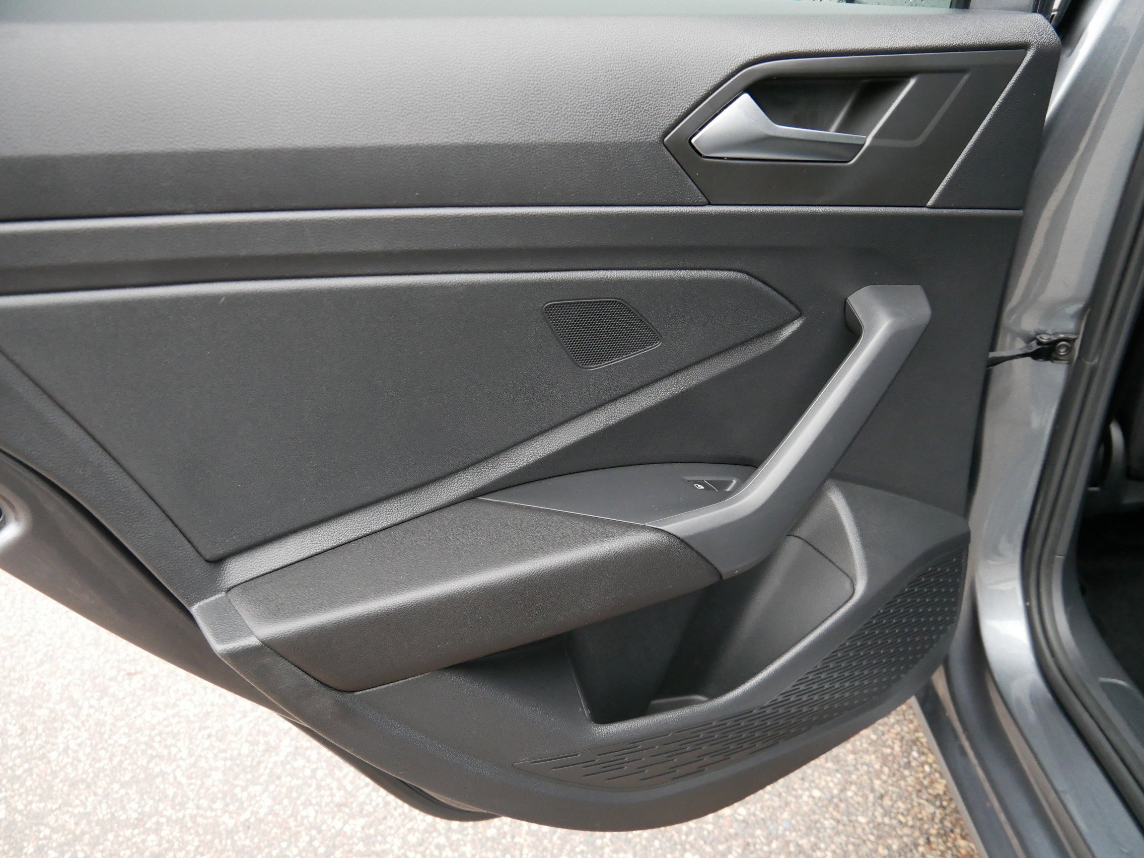 Used 2022 Volkswagen Jetta Sport image 16