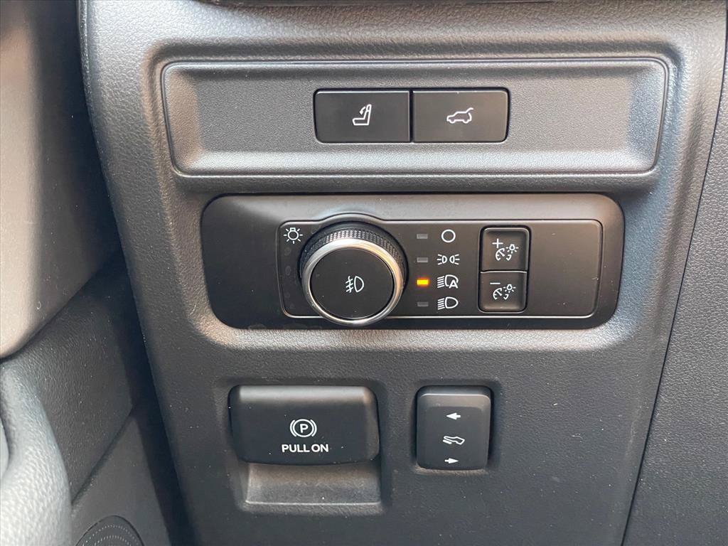 Used 2023 Ford Expedition Limited RWD image 18
