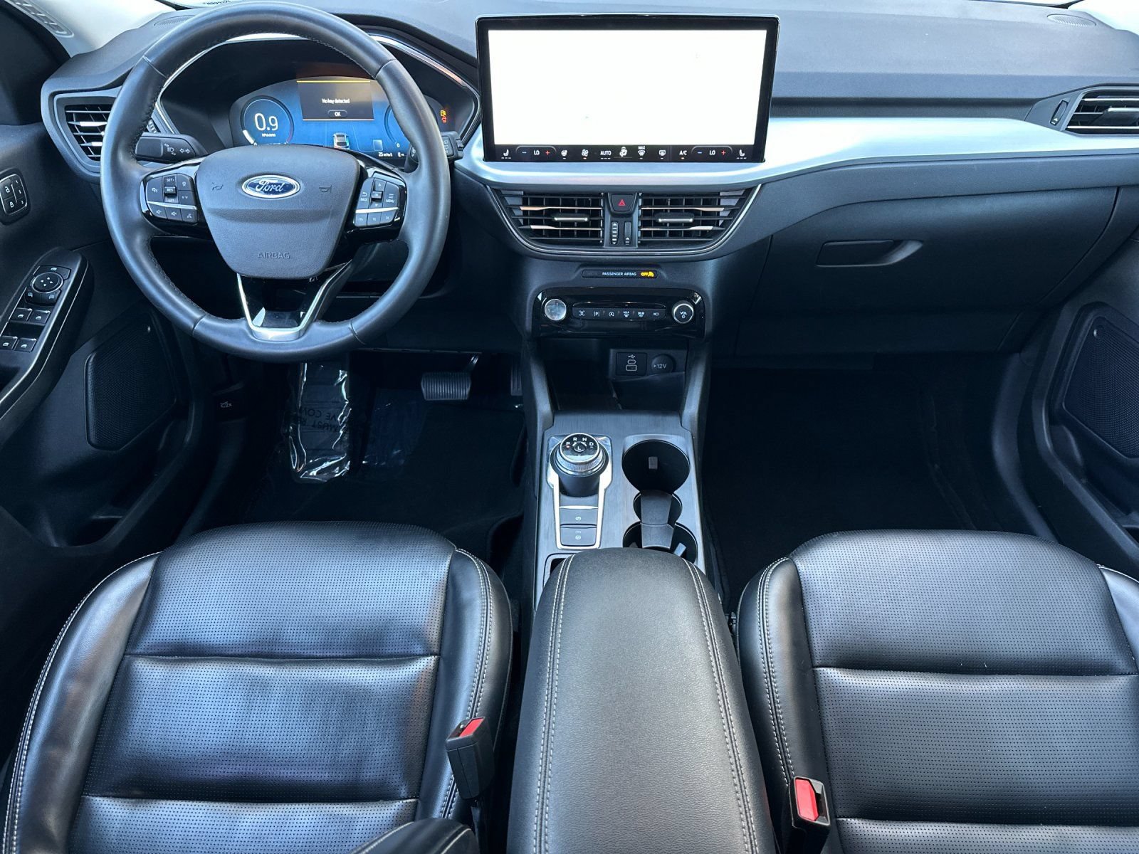 Used 2024 Ford Escape Platinum AWD/4WD image 12