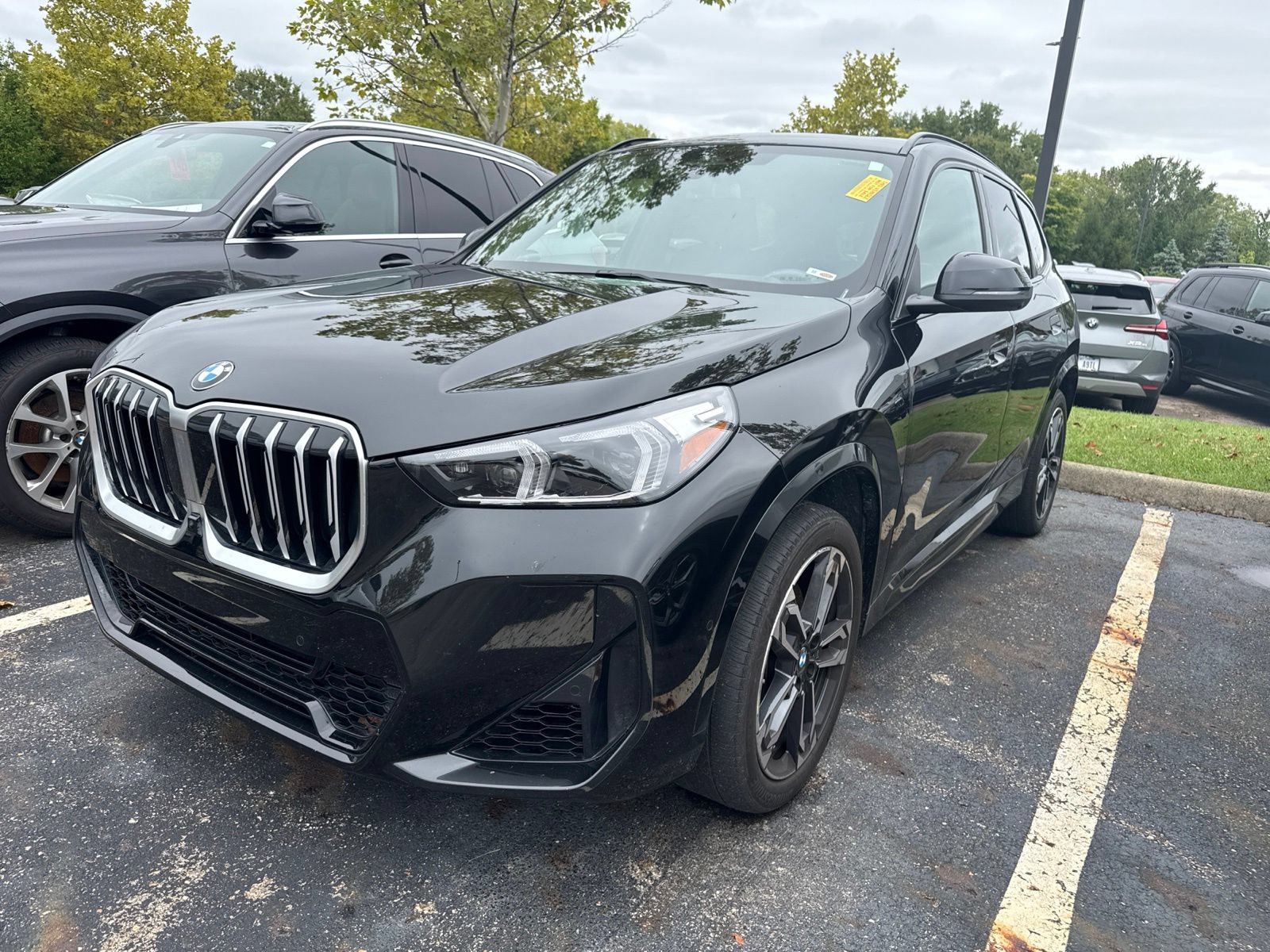 Used 2025 BMW X1 xDrive28i w/ Premium Package AWD/4WD image 1