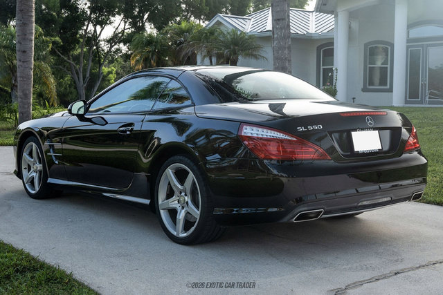 Used 2016 Mercedes-Benz SL 550 image 6