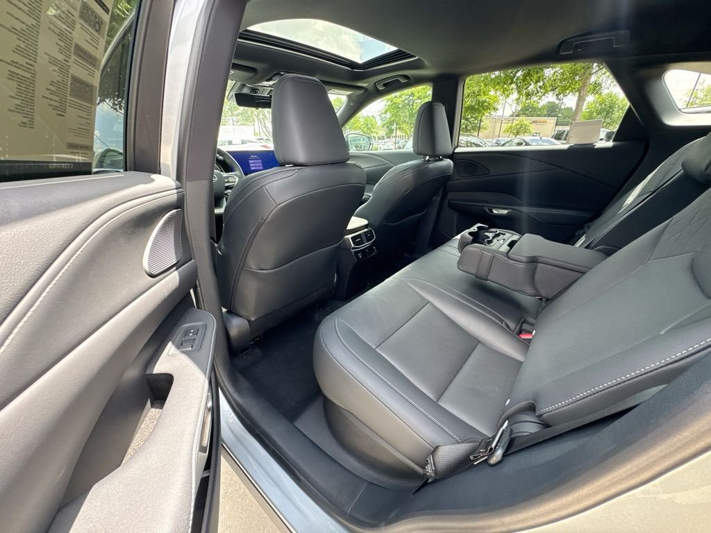 Used 2025 Lexus RX 350 Premium Plus w/ Convenience Package FWD image 33