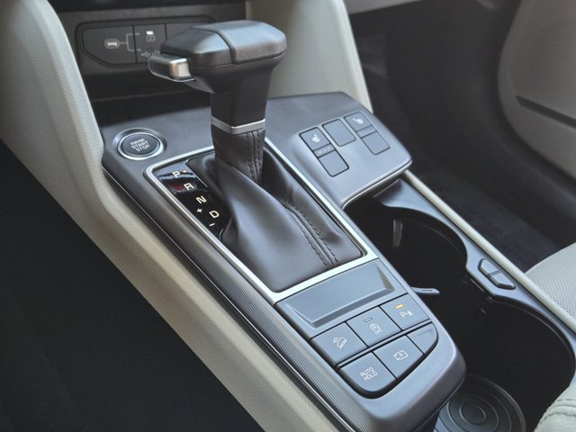 Certified 2026 Kia Sportage EX FWD image 26
