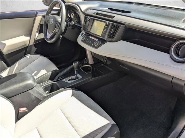 Used 2018 Toyota RAV4 XLE image 21