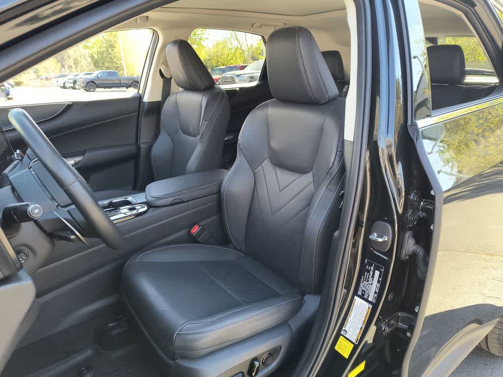 Used 2025 Lexus NX 350h AWD w/ Luxury Package image 11
