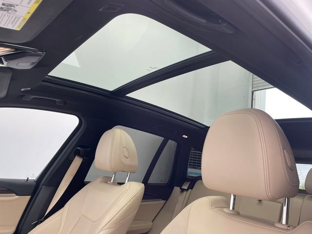 Used 2022 BMW X3 sDrive30i w/ Premium Package 2 (ZPA) RWD image 5