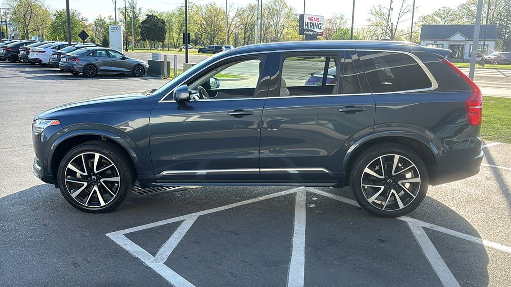 Used 2023 Volvo XC90 B5 Plus w/ Protection Package Premier image 3