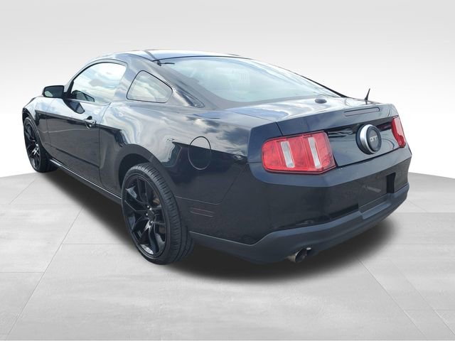 Used 2010 Ford Mustang GT Premium RWD image 6