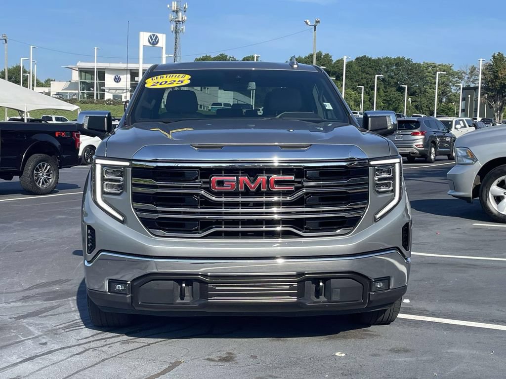 Used 2025 GMC Sierra 1500 SLT RWD image 2