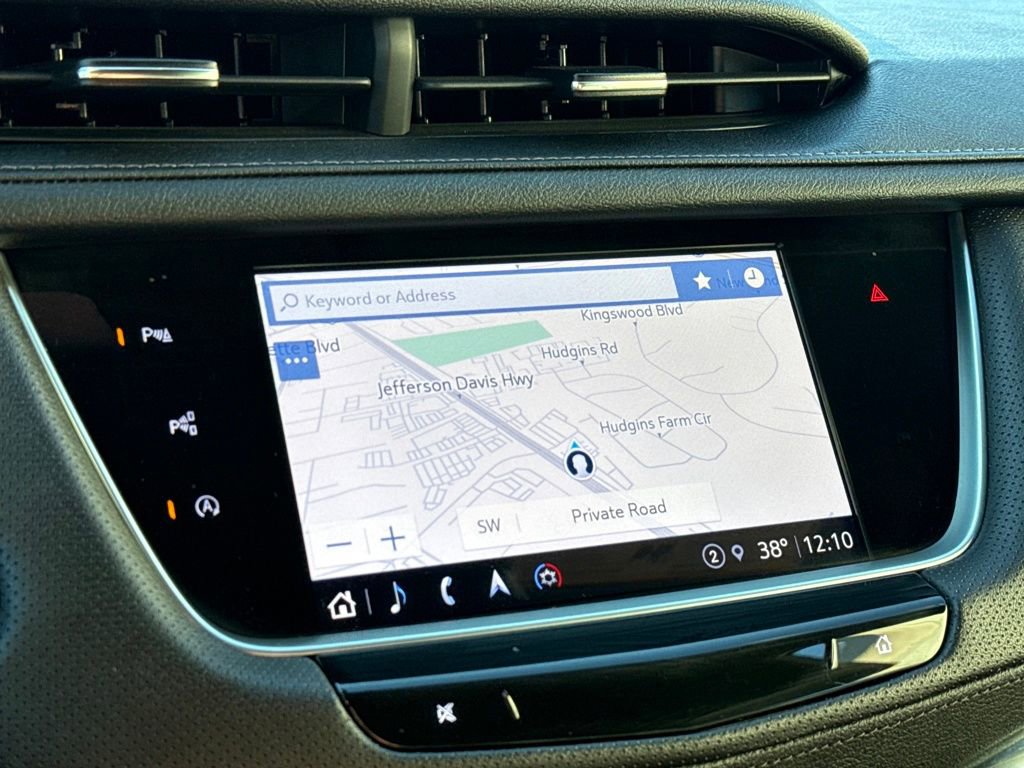 Certified 2022 Cadillac XT5 Sportv w/ Technology Package image 3