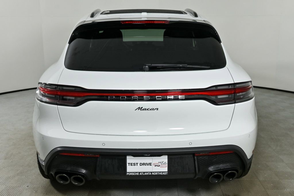 New 2026 Porsche Macan image 30