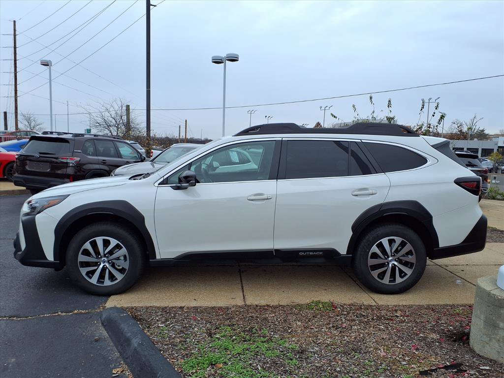 Certified 2025 Subaru Outback Premium image 18