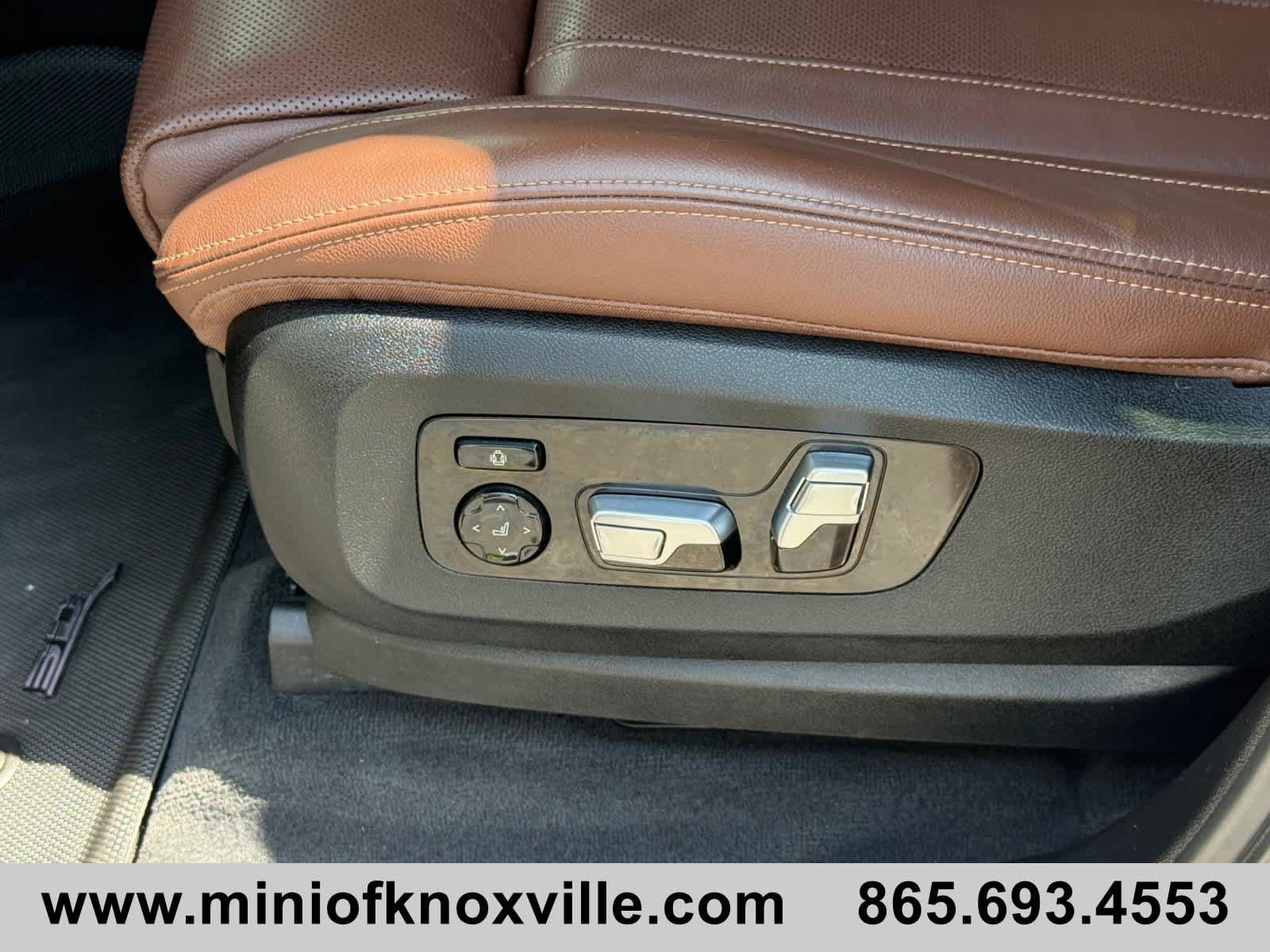 Used 2020 BMW X7 xDrive40i w/ Executive Package AWD/4WD image 13
