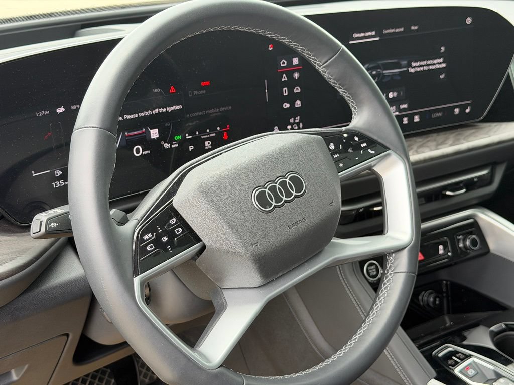 Certified 2025 Audi Q5 Prestige AWD/4WD image 11