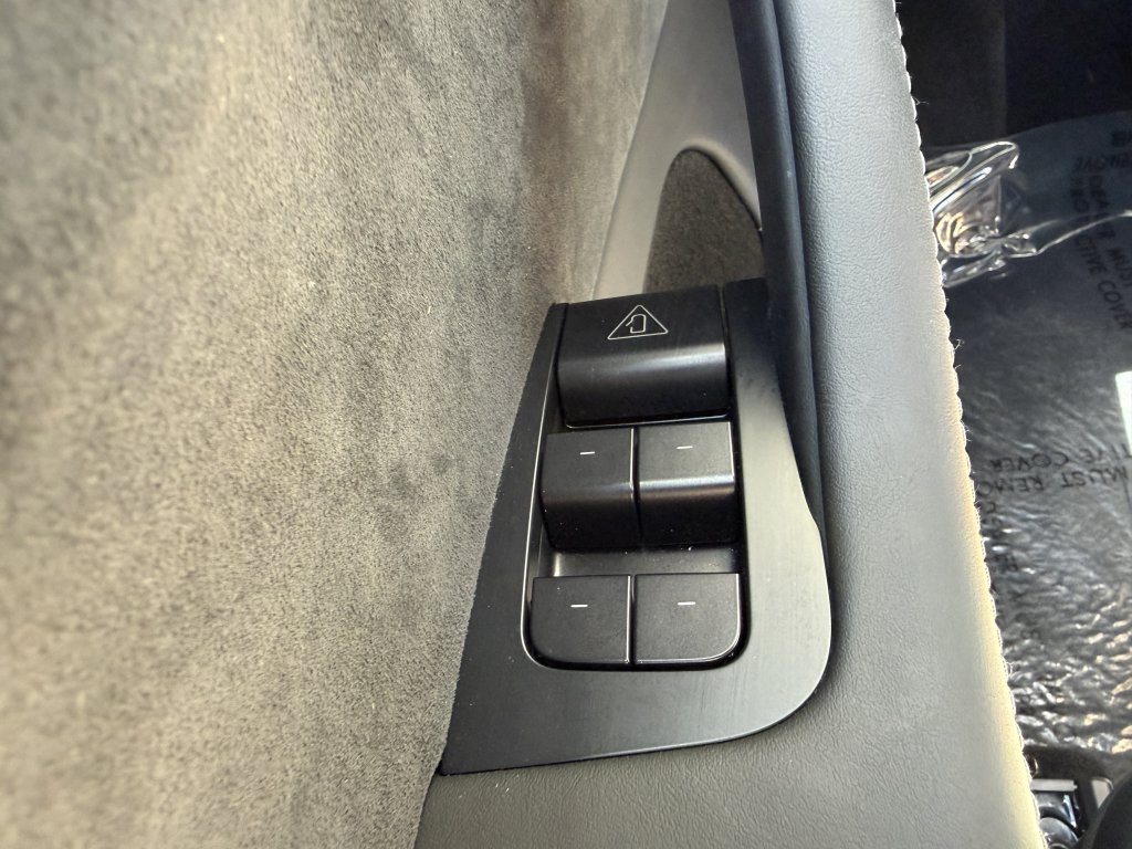 Used 2026 Tesla Model Y Long Range RWD image 32