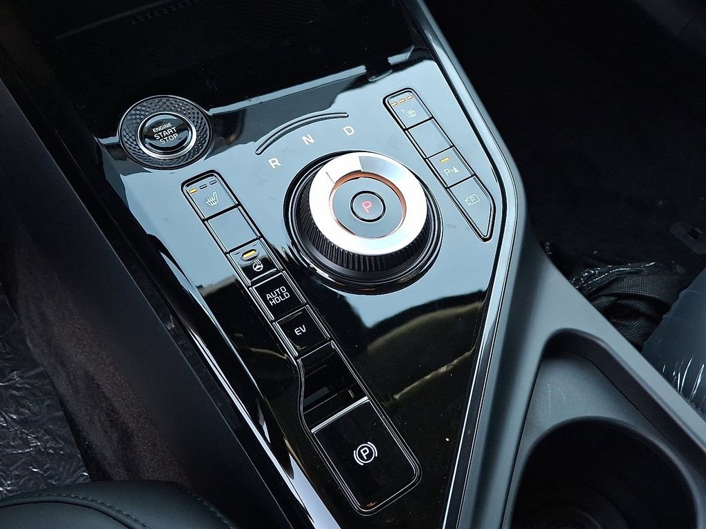 New 2025 Kia Niro EX w/ EX Cold Weather Package FWD image 10