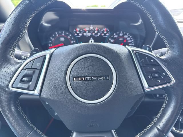 Used 2016 Chevrolet Camaro SS RWD image 11