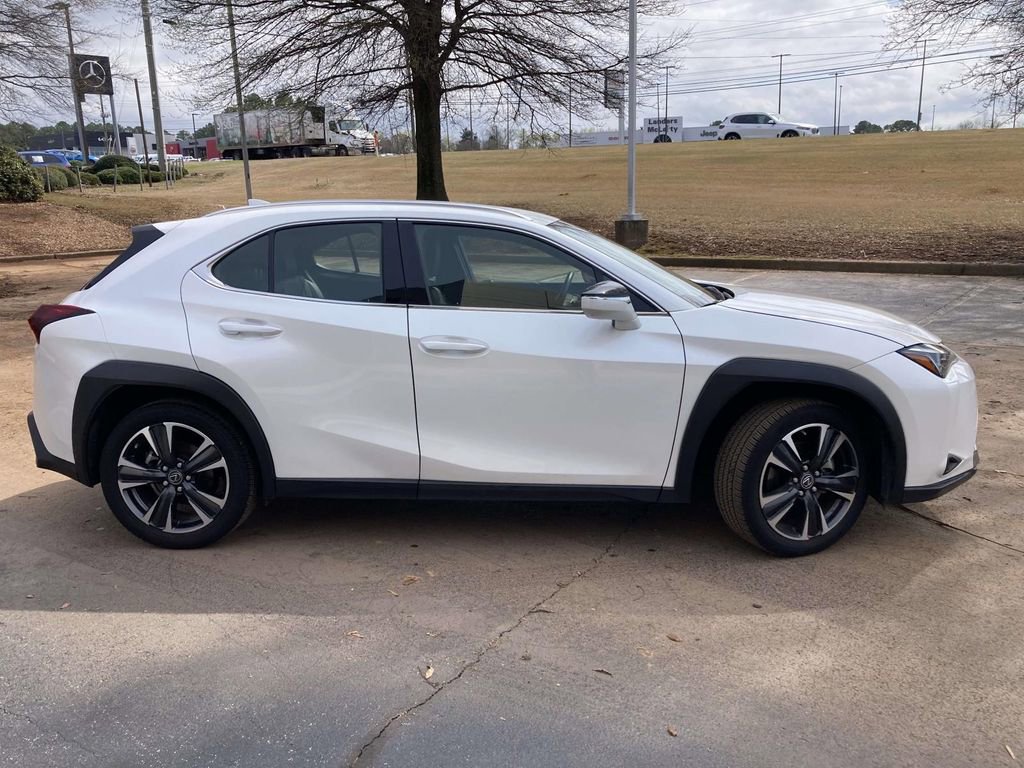 Used 2023 Lexus UX 250h 250h Base image 2