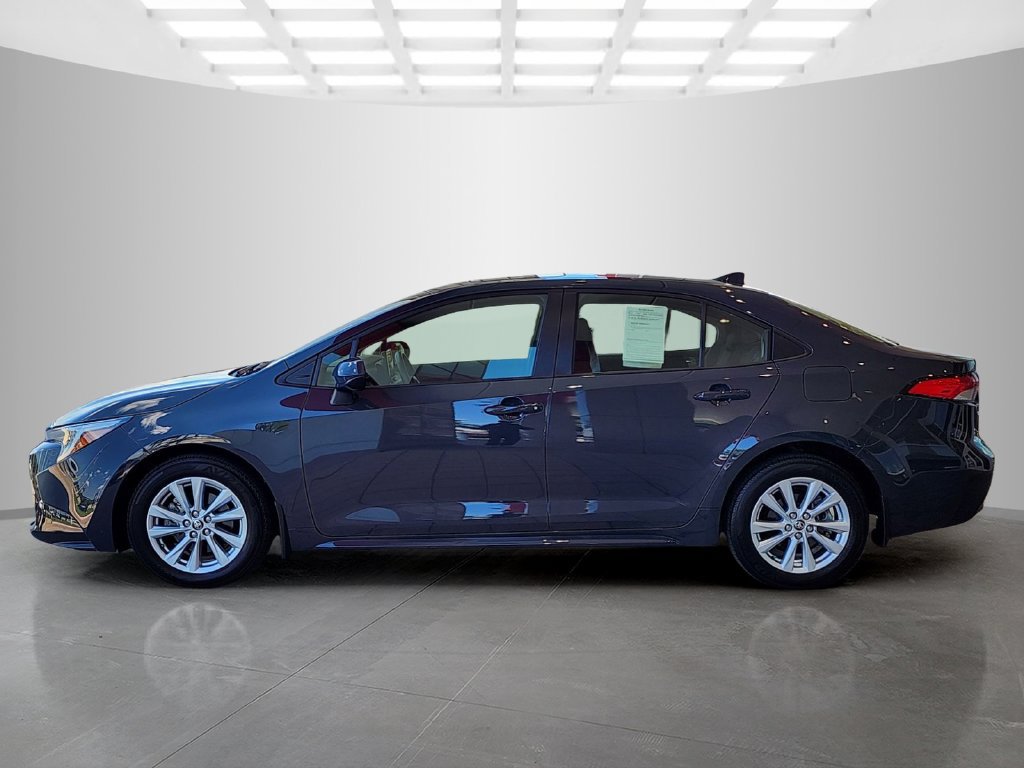 Used 2024 Toyota Corolla LE w/ LE Premium Package FWD image 8