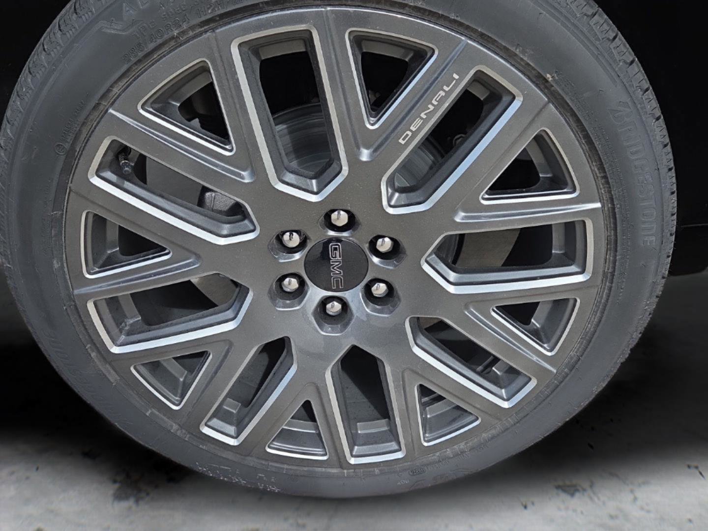 New 2026 GMC Yukon Denali Ultimate image 11