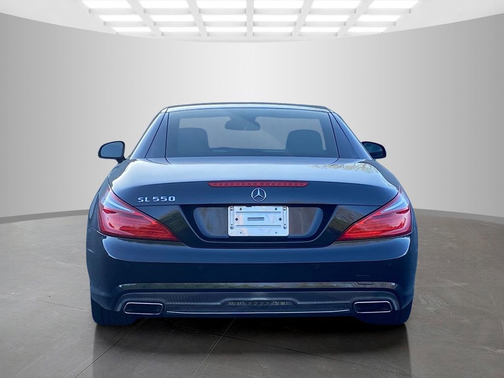 Used 2013 Mercedes-Benz SL 550 image 8