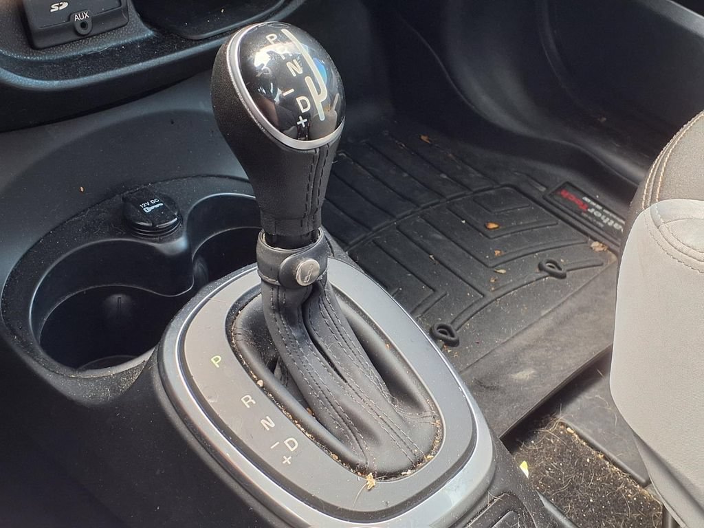 Used 2014 FIAT 500L Easy FWD image 15