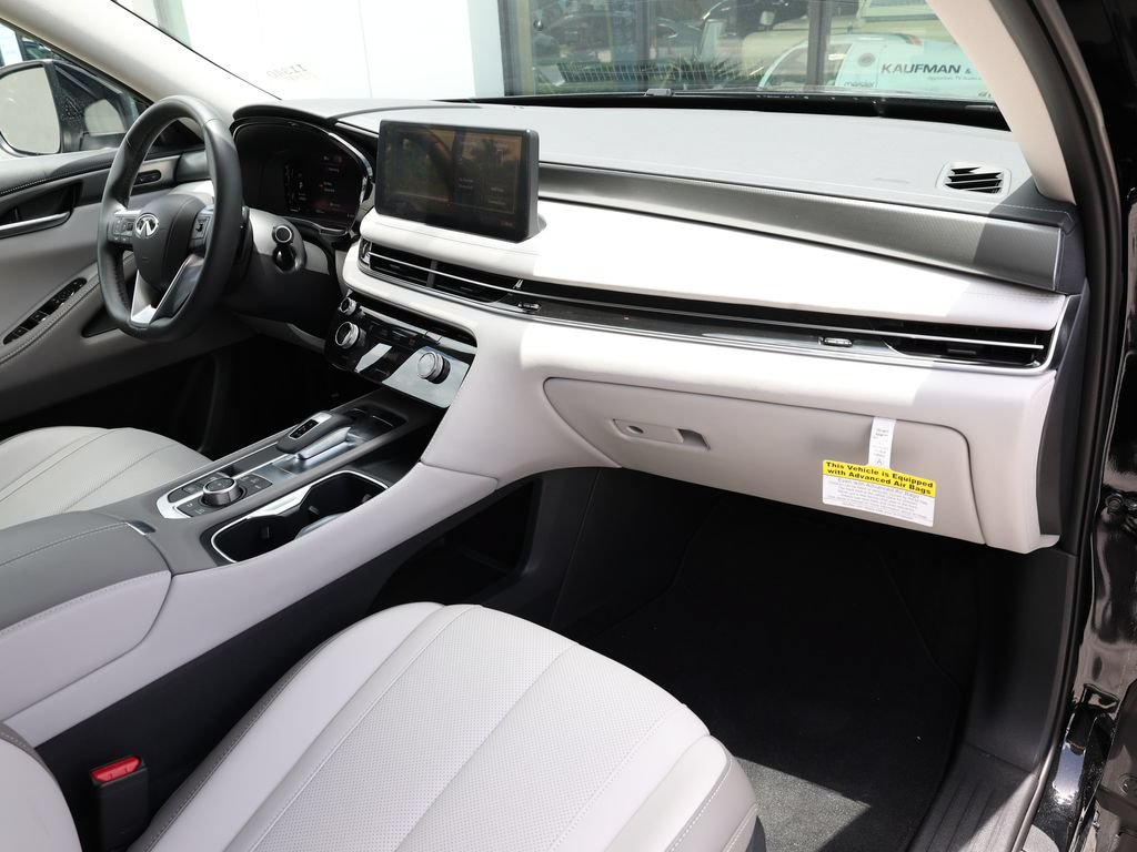 Certified 2026 INFINITI QX60 Pure w/ Cargo Package FWD image 21