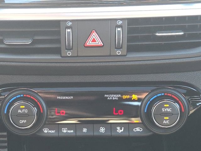 Used 2023 Kia Forte GT-Line w/ GT-Line Premium Package image 31