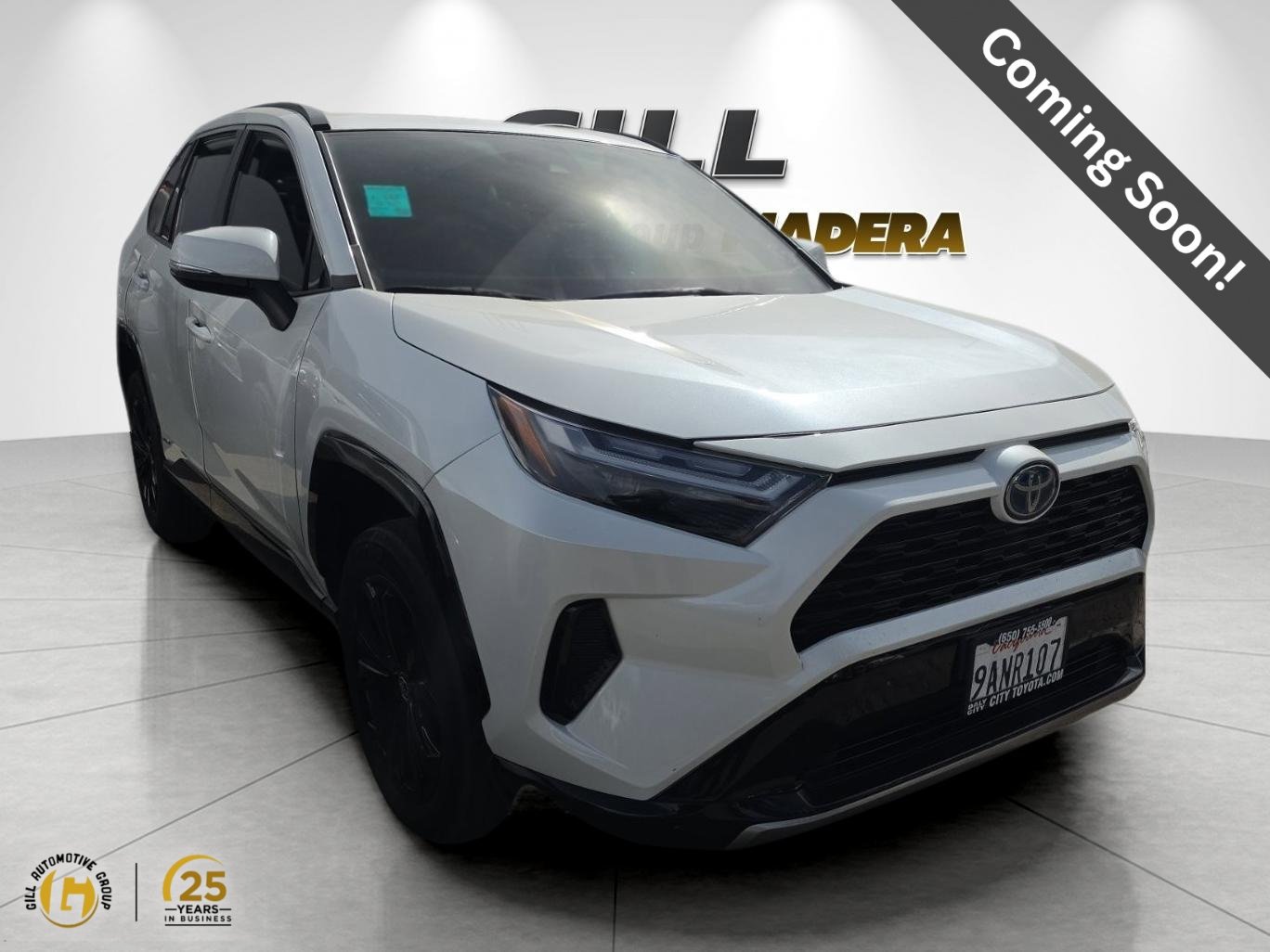 Used 2022 Toyota RAV4 SE w/ Convenience Package