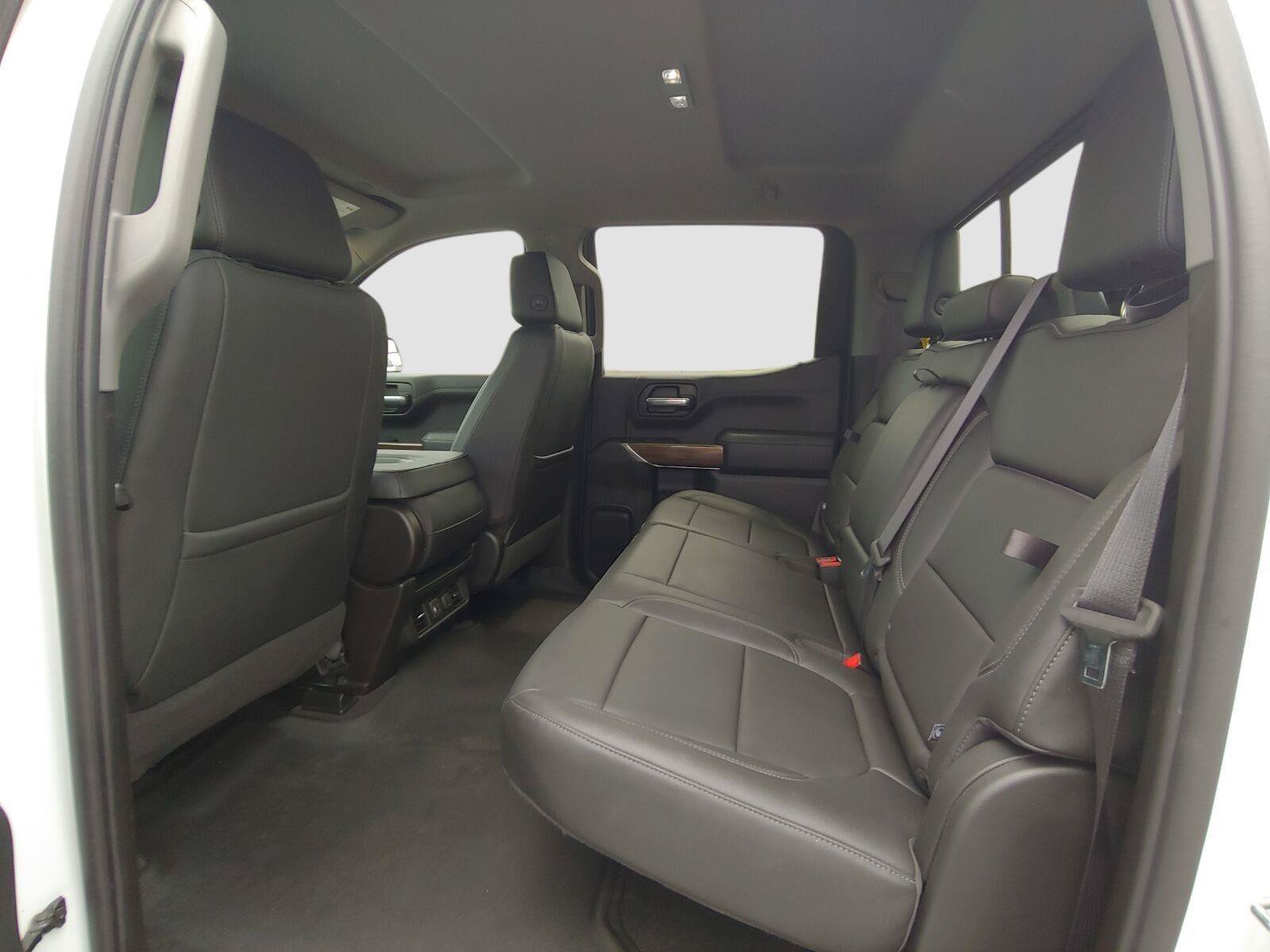 Used 2019 Chevrolet Silverado 1500 LT w/ True North Edition AWD/4WD image 22