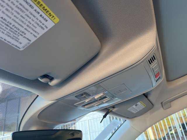 New 2026 Volkswagen Taos SE image 22