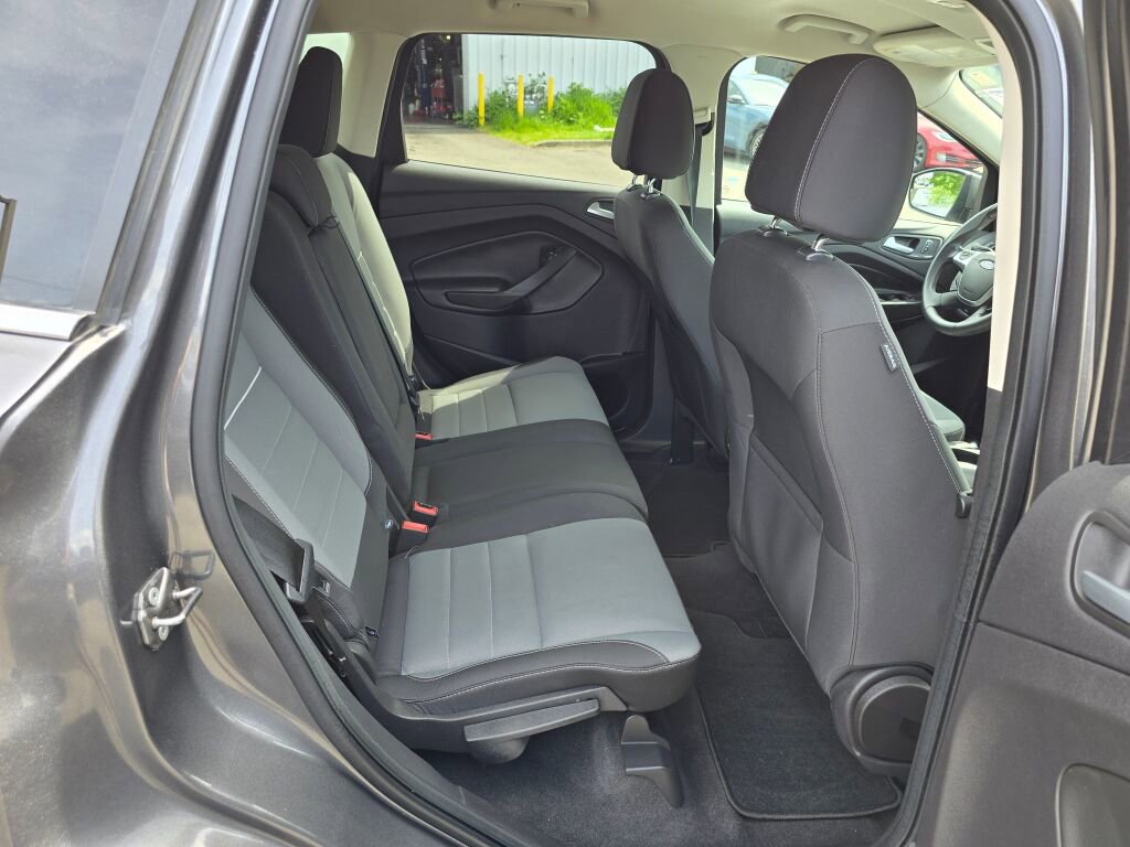 Used 2013 Ford Escape SE AWD/4WD image 12