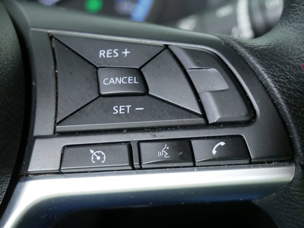 Used 2025 Nissan Leaf S FWD image 26