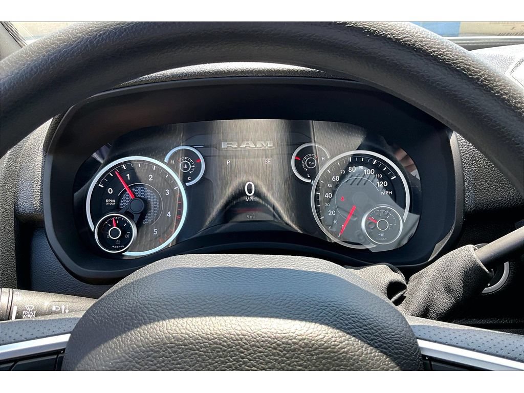 New 2026 RAM 3500 Tradesman AWD/4WD image 31