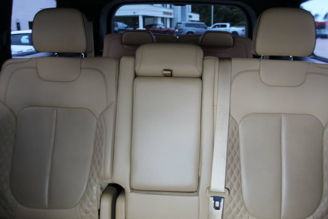 Used 2023 Jeep Grand Cherokee L Summit AWD/4WD image 33