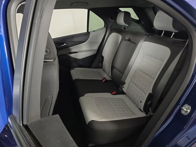 Used 2023 Chevrolet Equinox LS w/ LS Convenience Package AWD/4WD image 17