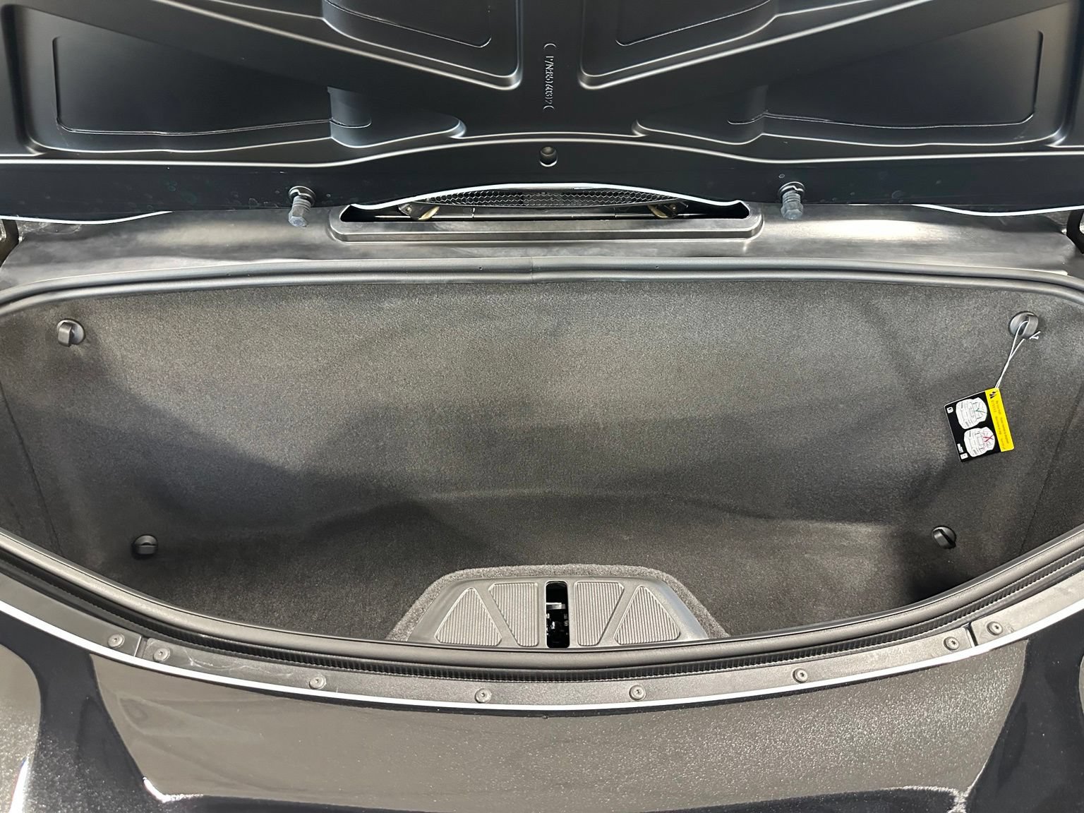Used 2026 Chevrolet Corvette Z06 w/ Stealth Interior Trim Package RWD image 49