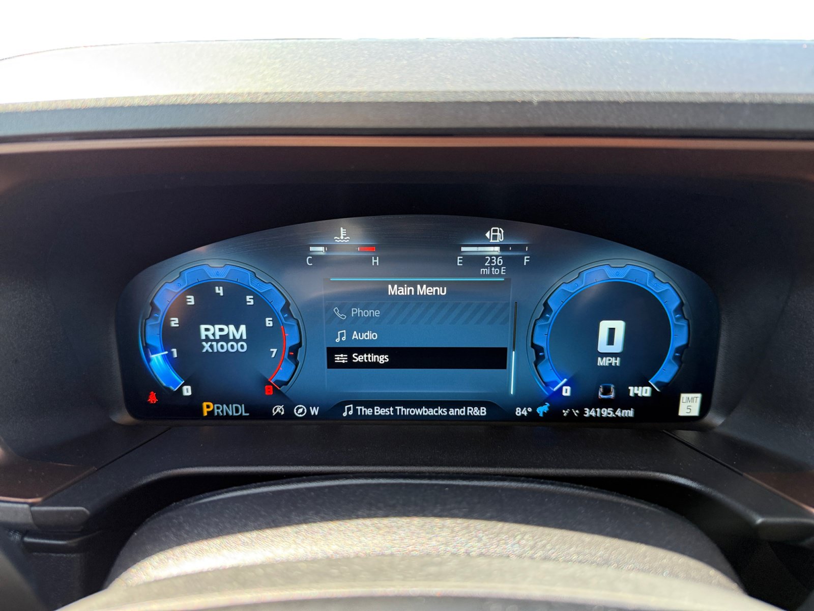 Certified 2025 Ford Bronco Sport Outer Banks w/ Outer Banks Tech Package+ AWD/4WD image 11