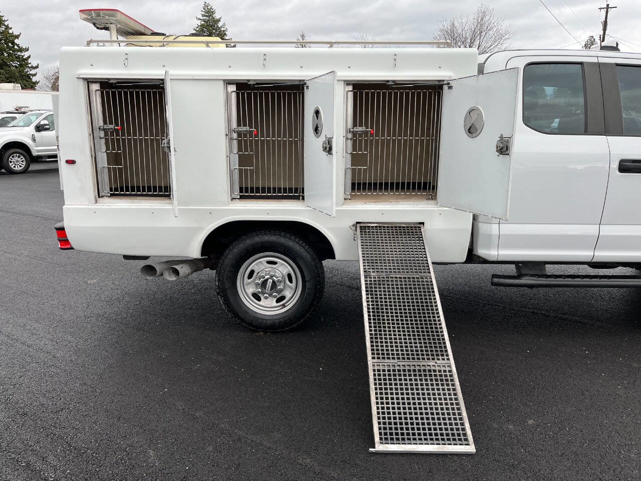 Used 2017 Ford F350 XL w/ Power Equipment Group image 23