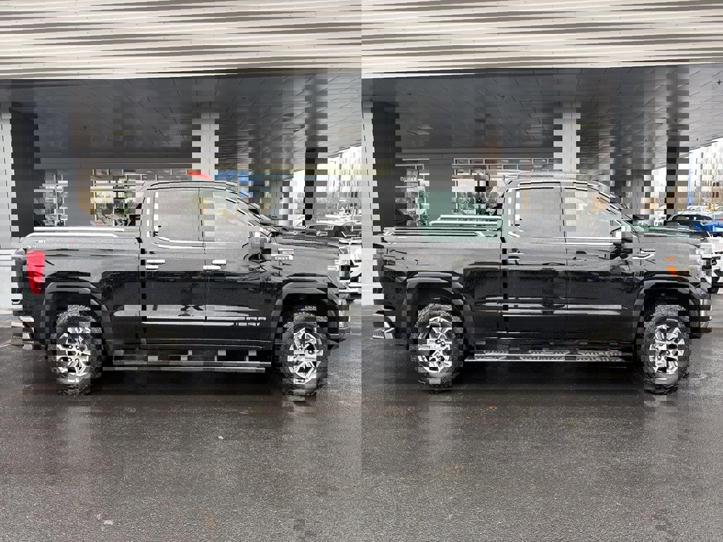 Used 2019 GMC Sierra 1500 SLT w/ SLT Convenience Package image 8