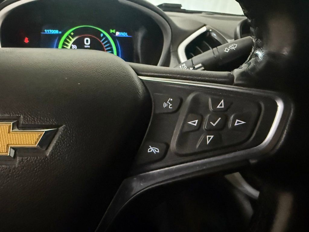 Used 2017 Chevrolet Volt LT image 31