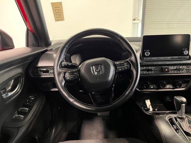 Used 2025 Honda HR-V Sport image 21