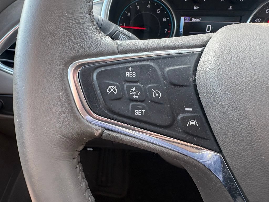 Used 2017 Chevrolet Malibu LT w/ Driver Confidence Package FWD image 15