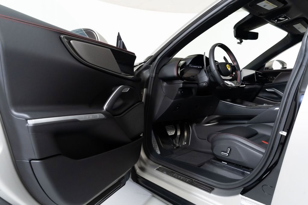 Used 2024 Ferrari Purosangue image 23