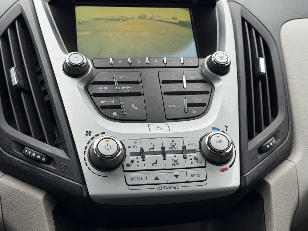 Used 2016 Chevrolet Equinox LT w/ Convenience Package image 24