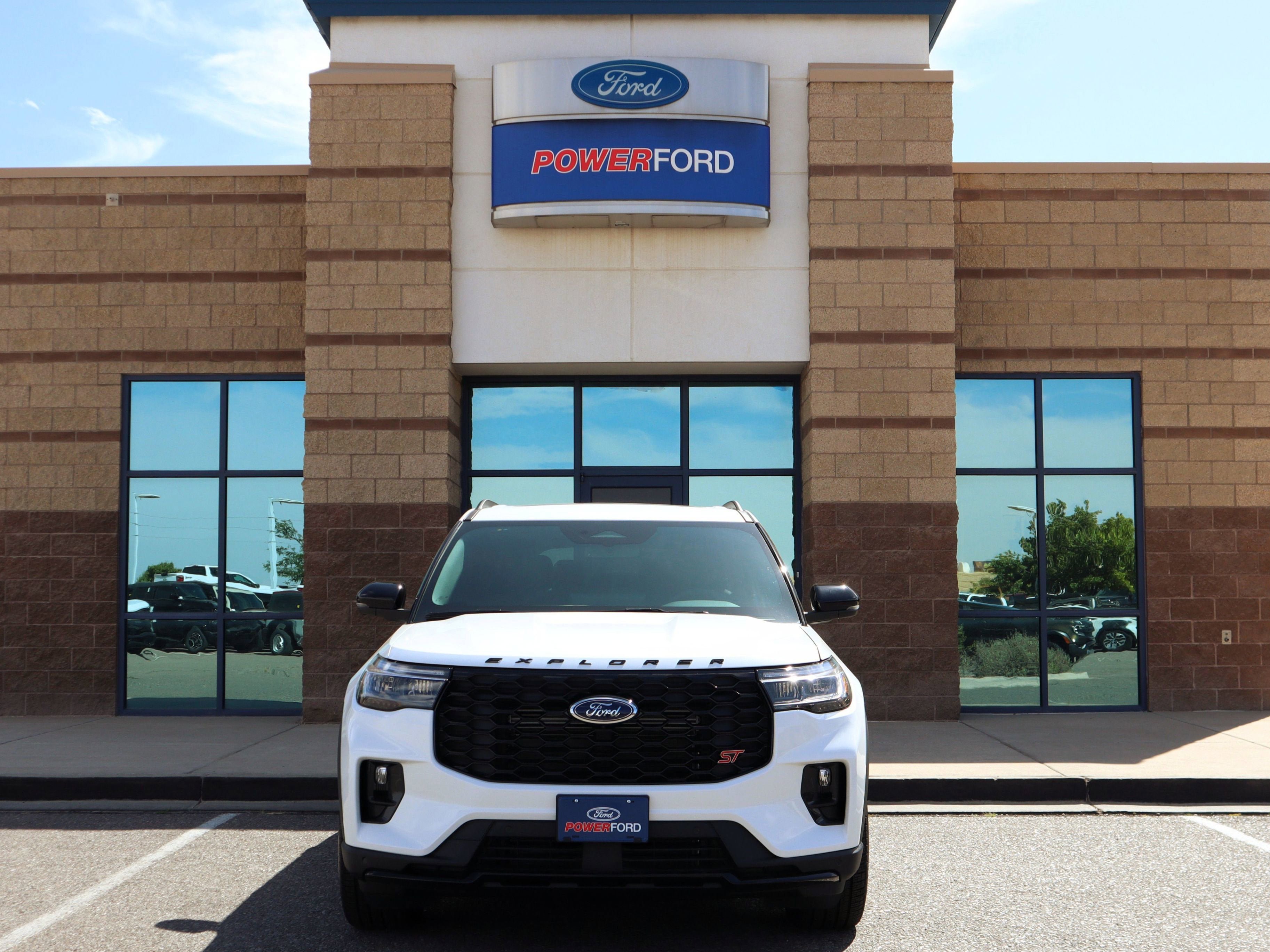 New 2026 Ford Explorer ST AWD/4WD image 3